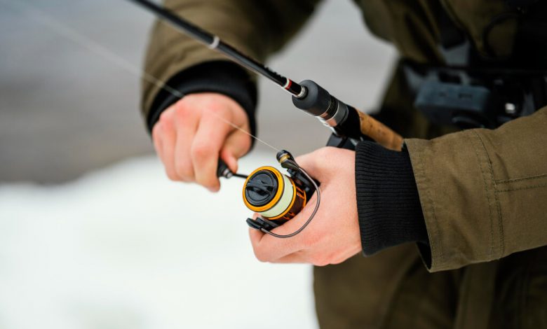 how to use baitcaster reel