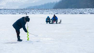 ice fishing walleye
